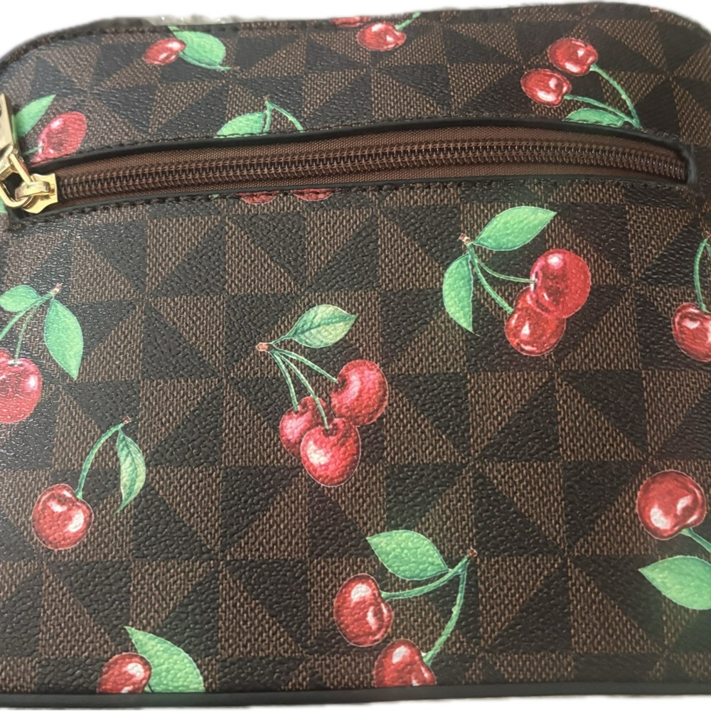 Fashion Cherry Print Crossbody Bag with Gold Chain - Picture 2 of 8